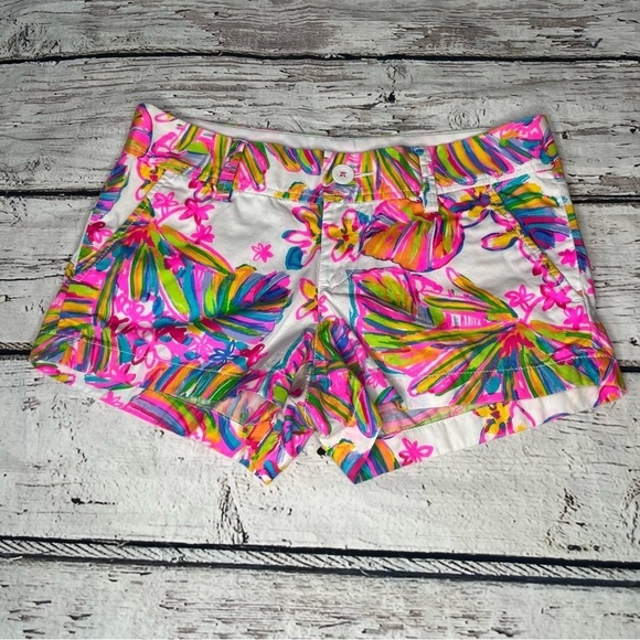 Lilly Pulitzer Pants - Lilly Pulitzer The Walsh Short Size 2